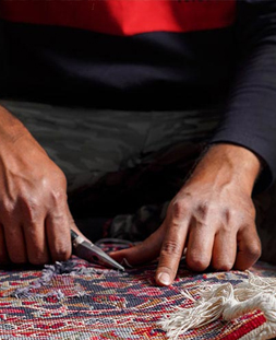 رفو گری قالی در قالیشویی آنلاین کرج  